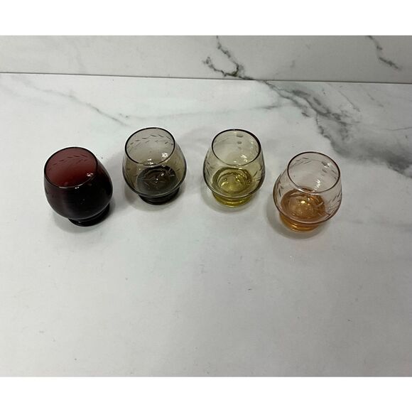 Set of 4 MCM Colored Shot Glasses - Picture 3 of 3